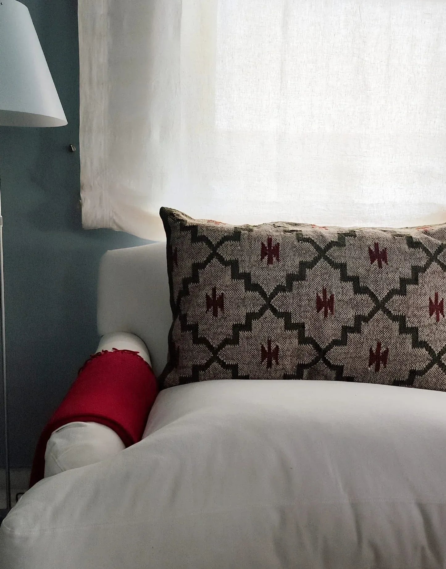 cojin kilim 60x90 hecho a mano en fibras naturales