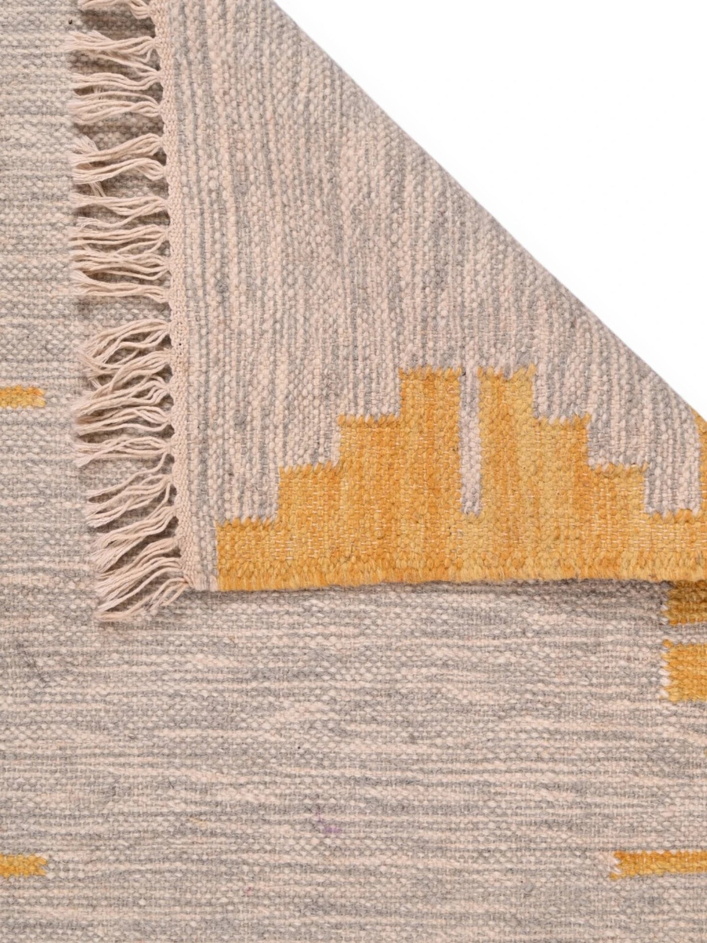 Detalle de alfombras kililm pasillo 60x90 beige necha a mano en fibras naturales