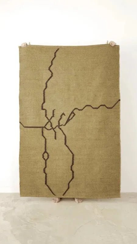 alfombras kilim minimalistas, en fibras naturales hechas a mano.