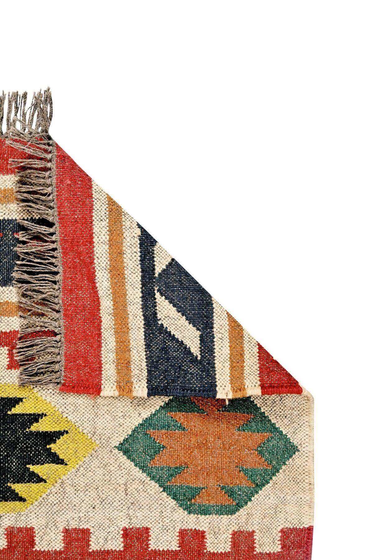 Alfombra tipo kilim, kilims tejidos a mano en yute y lana. Alfombras Kilim modernos, Alfombras en fibras naturales.