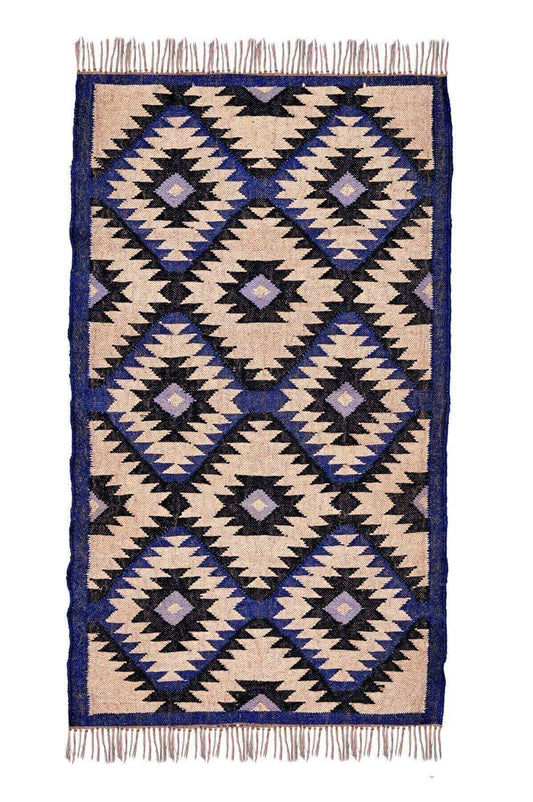 alfombra kilim, de lana y yute,  pequeña, étnica, azul, beige, negro, geométrica,  reversible, artesanal, India.