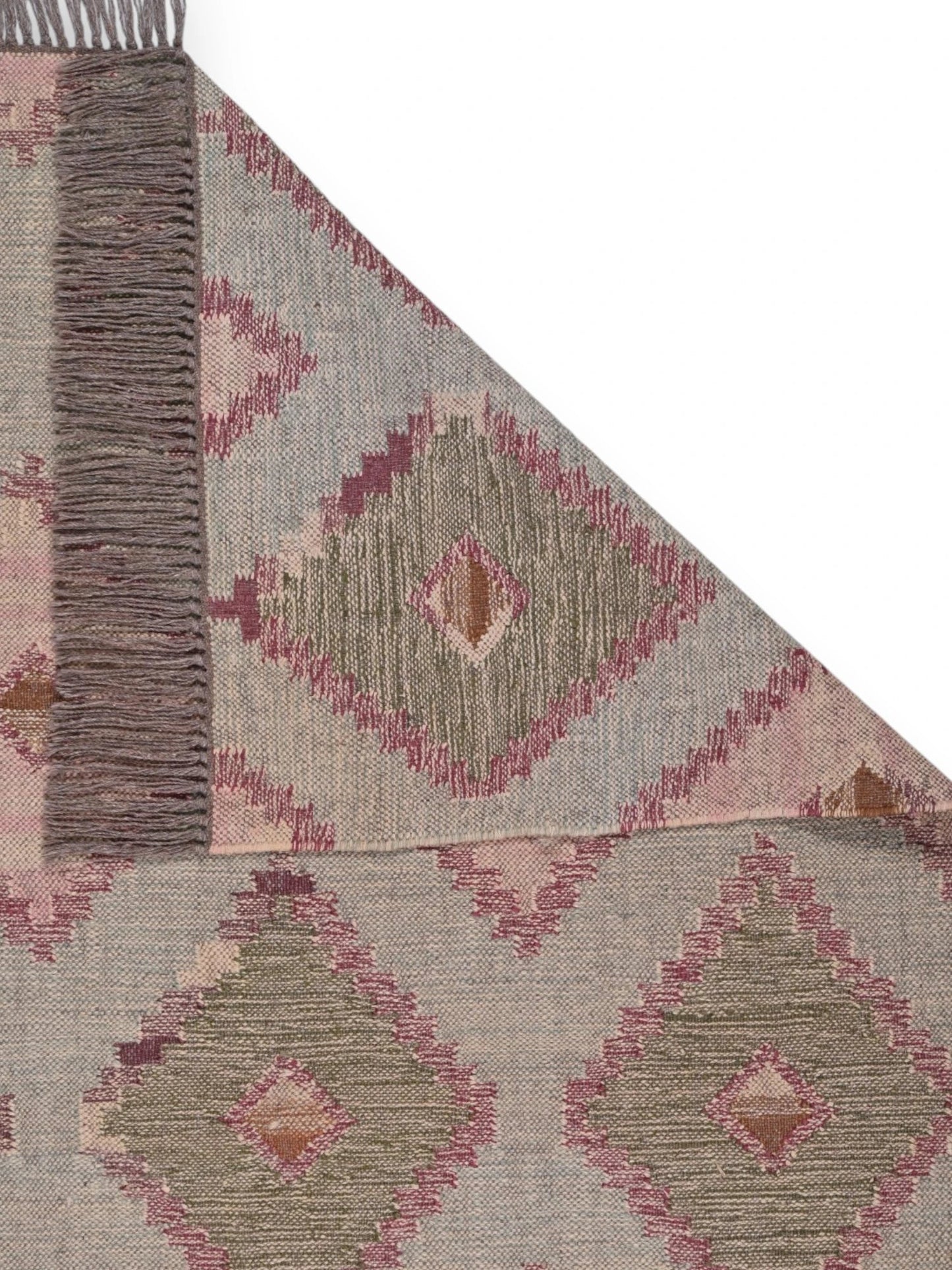 Detalle de alfombras kililm pasillo 120x180 multicolor necha a mano en fibras naturales