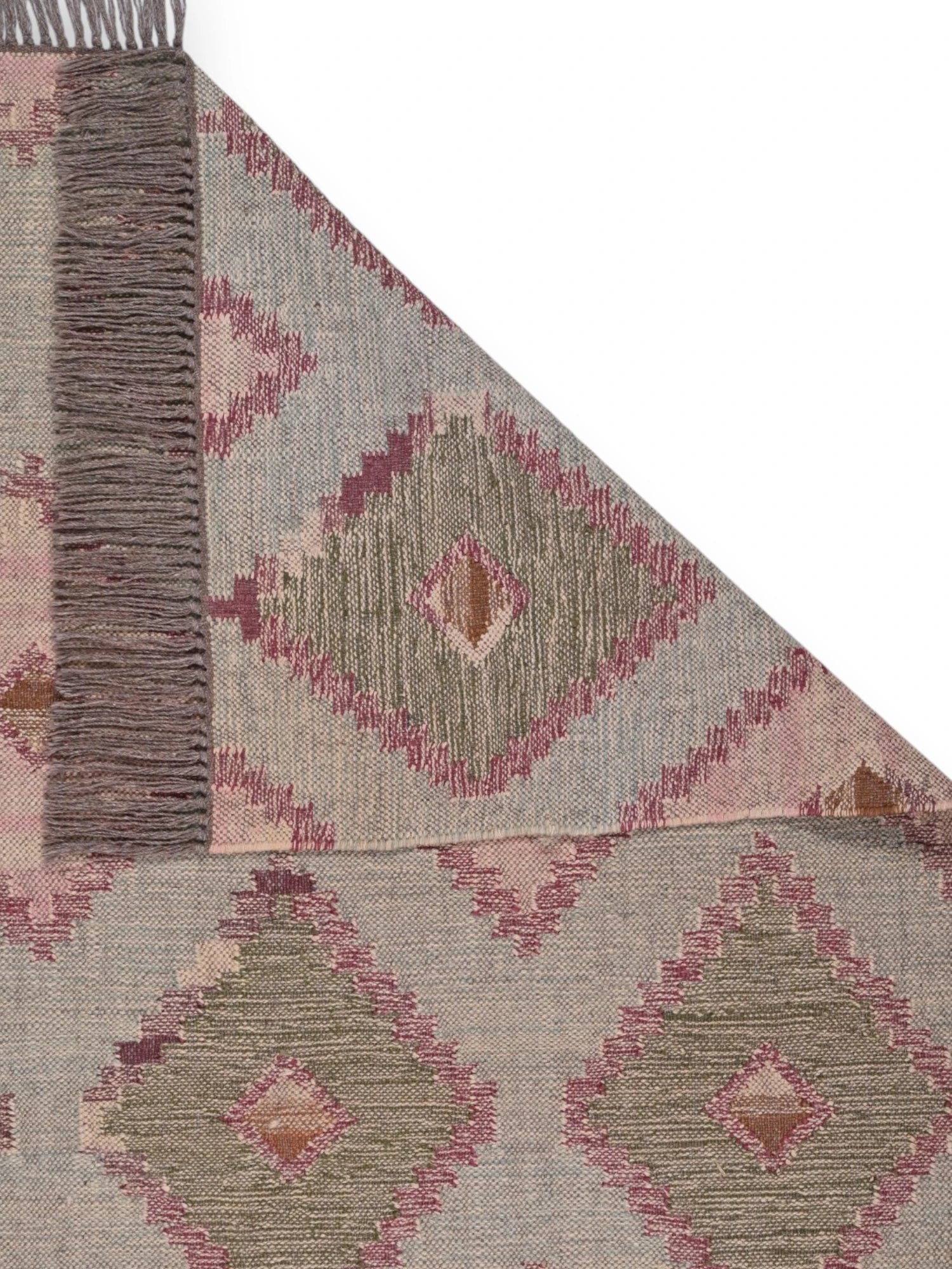 Detalle de alfombras kililm pasillo 120x180 multicolor necha a mano en fibras naturales