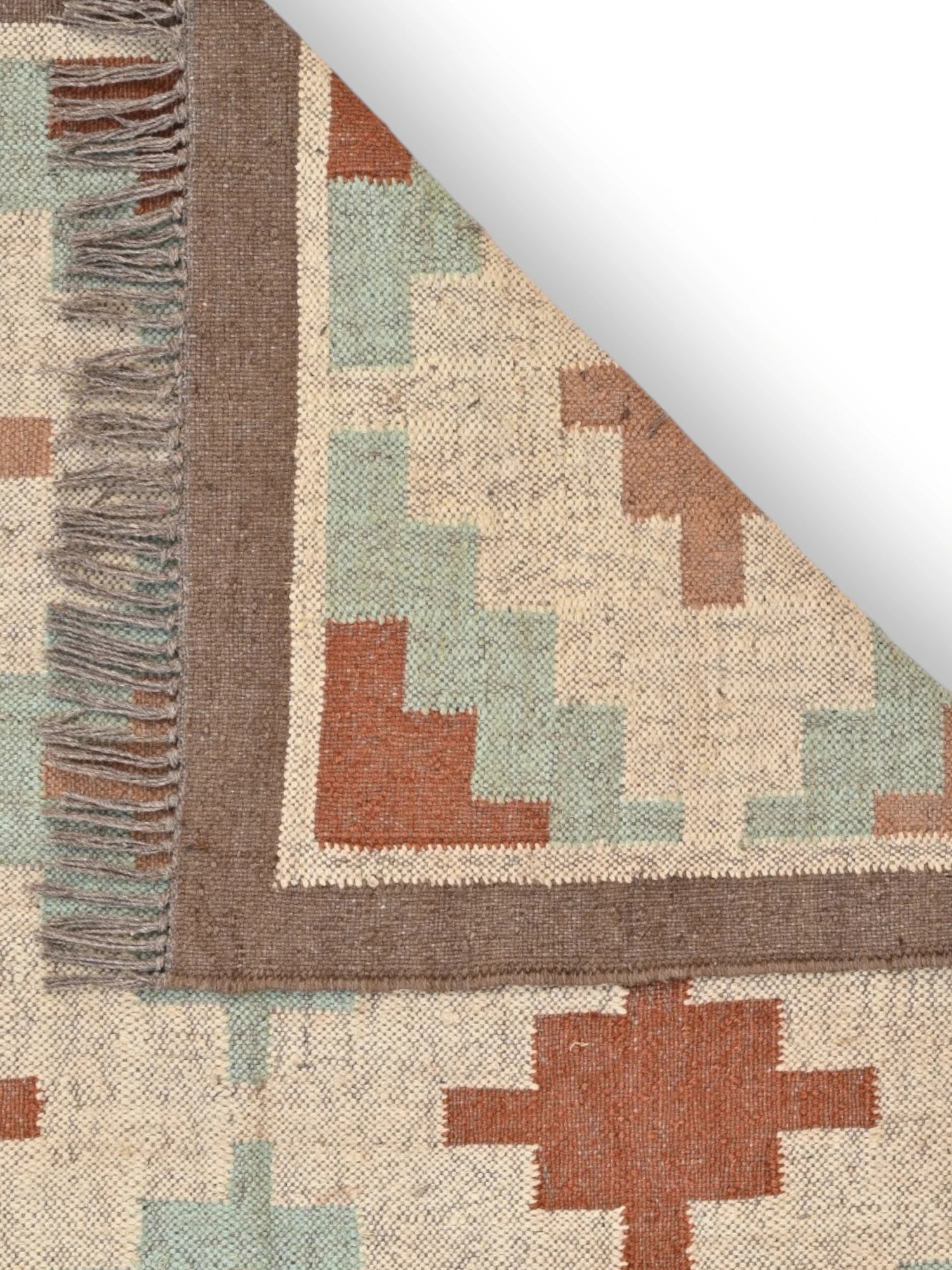 Detalle de alfombras kililm pasillo 120x180 multicolor necha a mano en fibras naturales