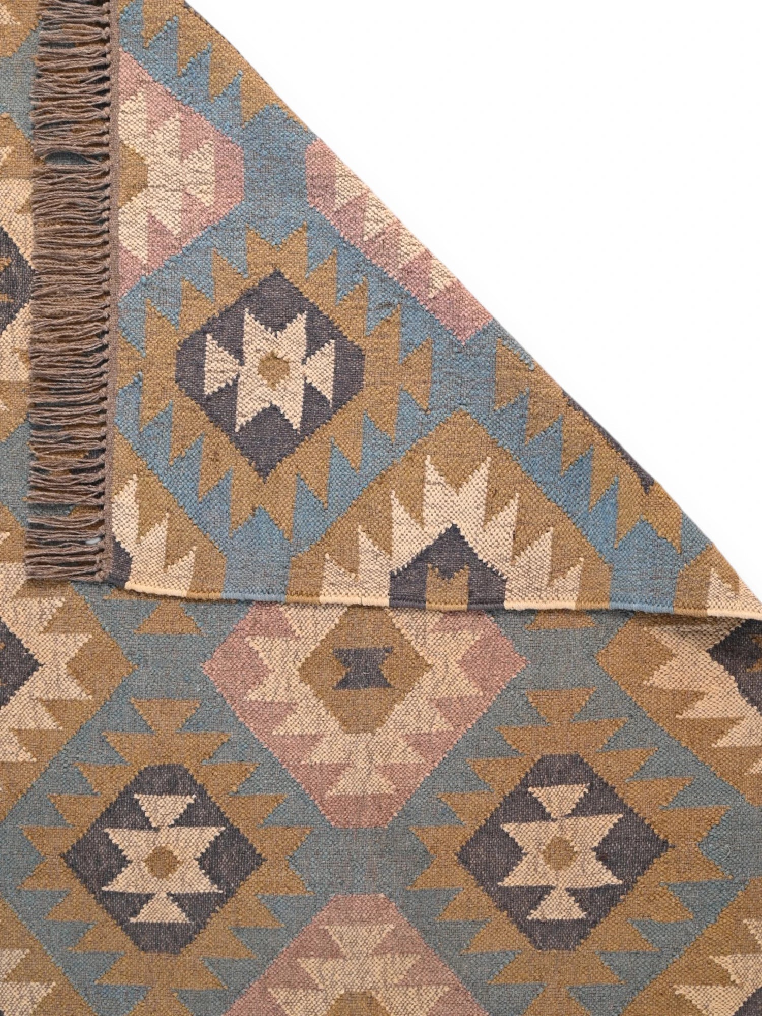 Detalle de alfombras kililm pasillo 180x270 multicolor necha a mano en fibras naturales