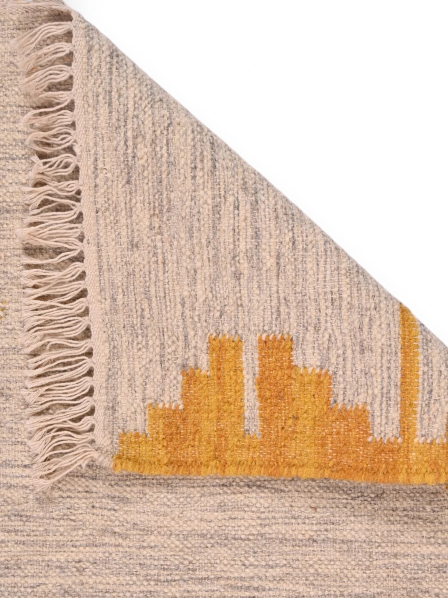Detalle de alfombras kililm pasillo 60x90 beige necha a mano en fibras naturales