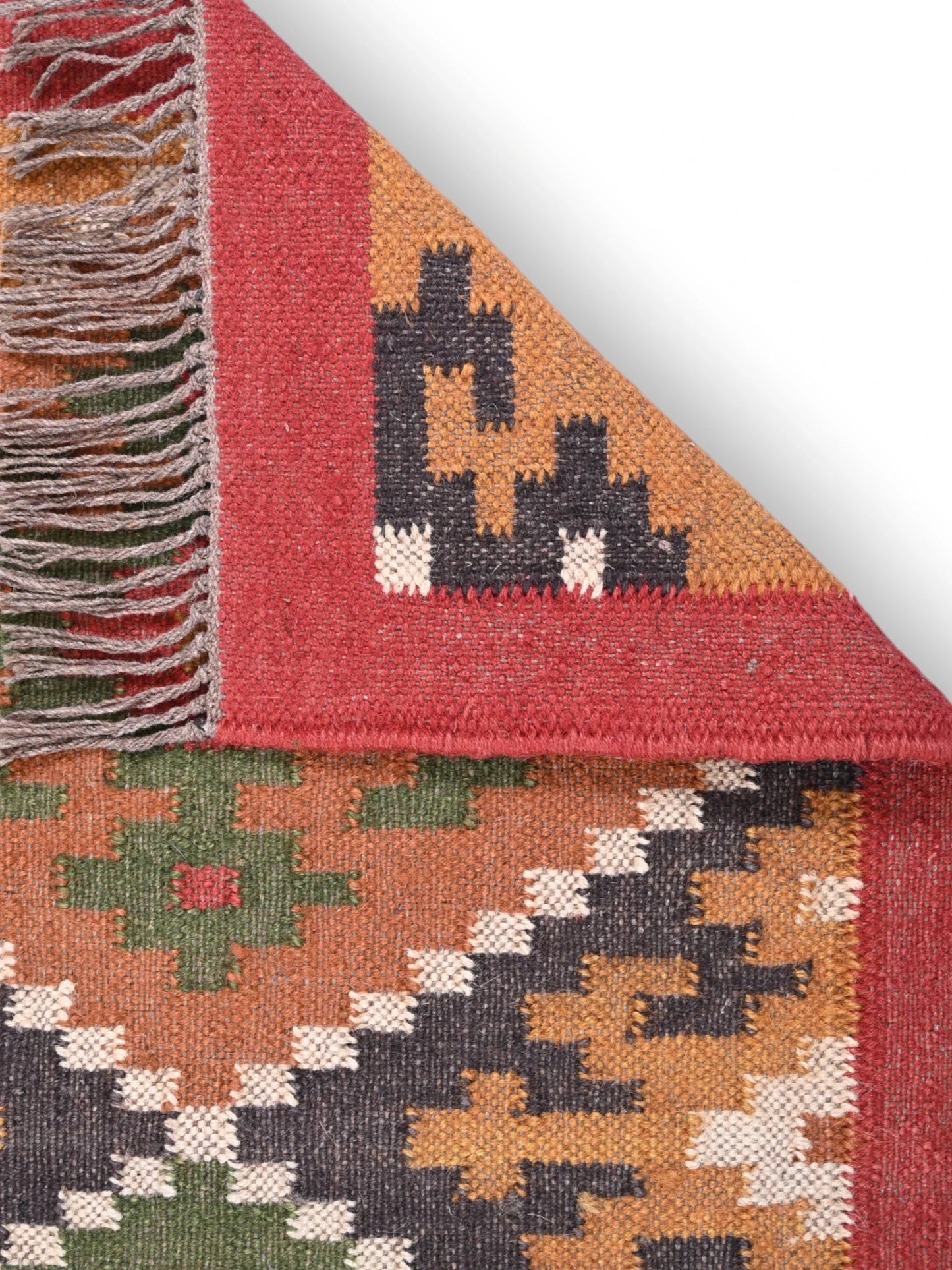 Detalle de alfombras kililm pasillo 60x90 multicolor necha a mano en fibras naturales