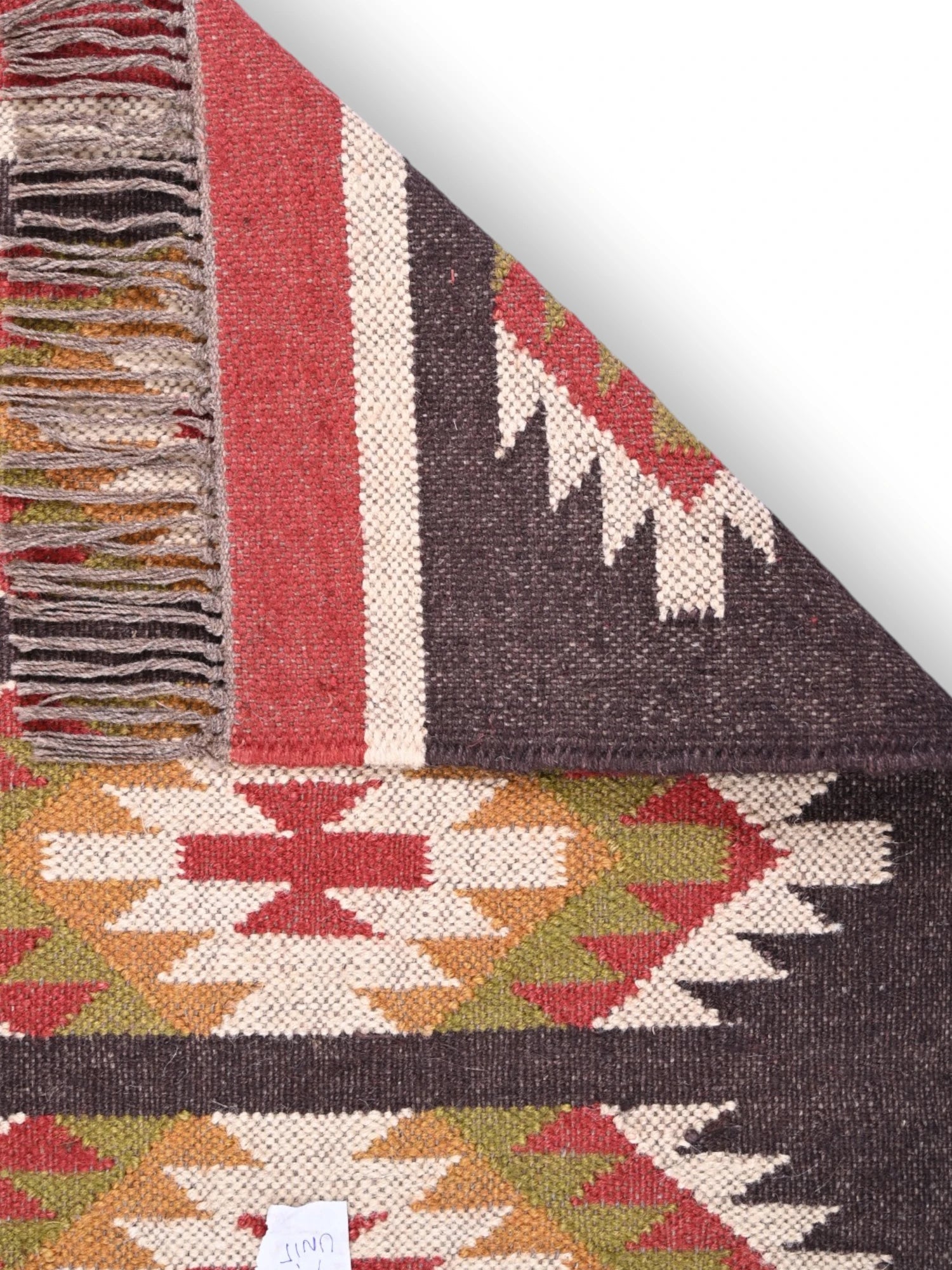 Detalle de alfombras kililm pasillo 60x90 multicolor necha a mano en fibras naturales