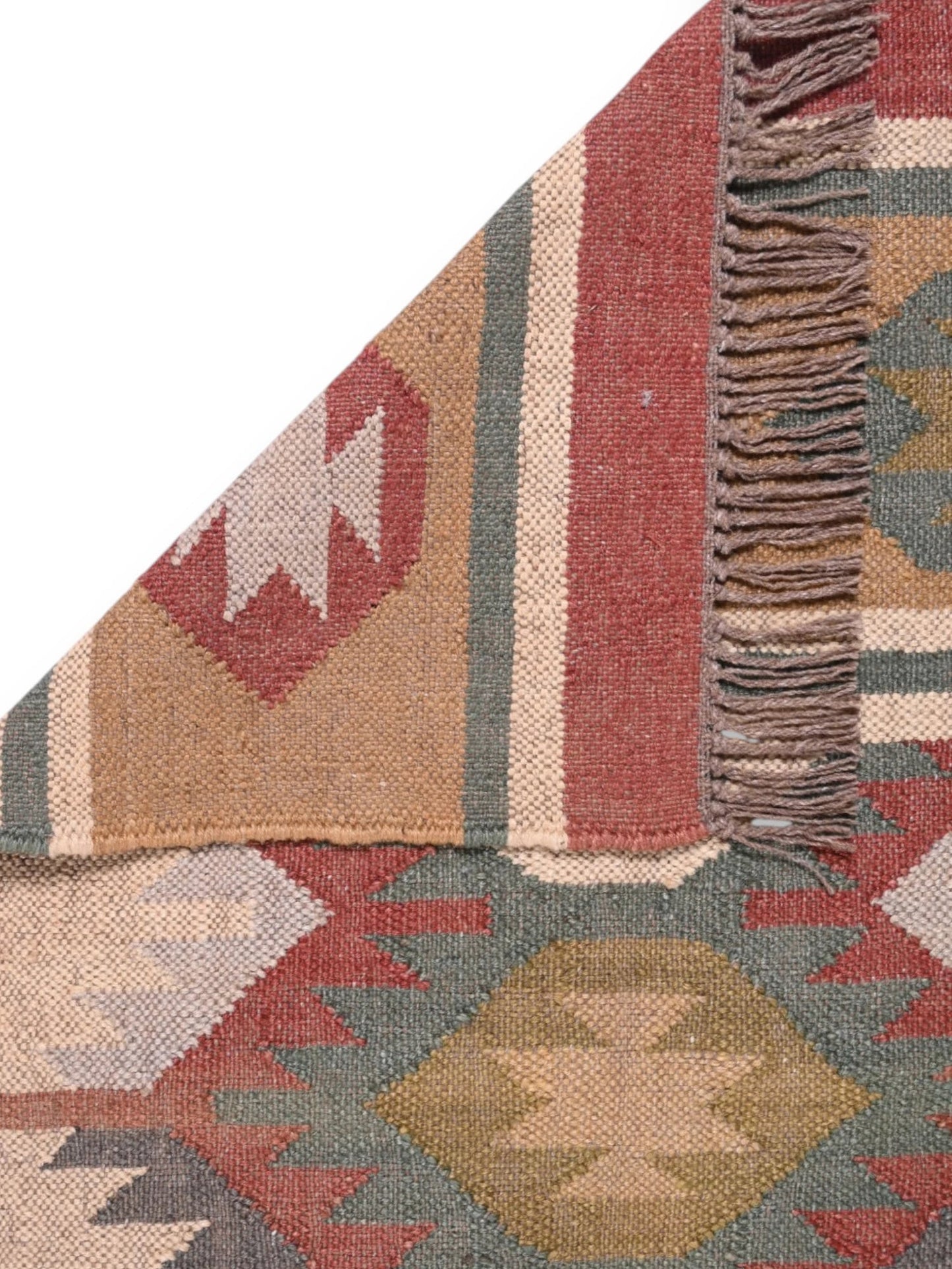 Detalle de alfombra kilim pasillo 75x240 multicolor hecha a mano en fibras naturales