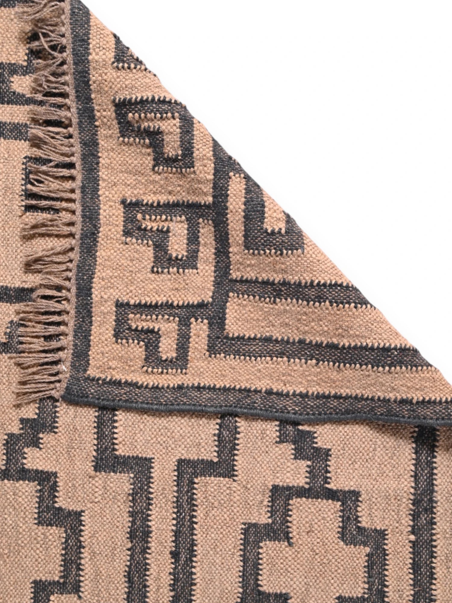 Detalle de alfombras kililm pasillo 75x240 multicolor necha a mano en fibras naturales