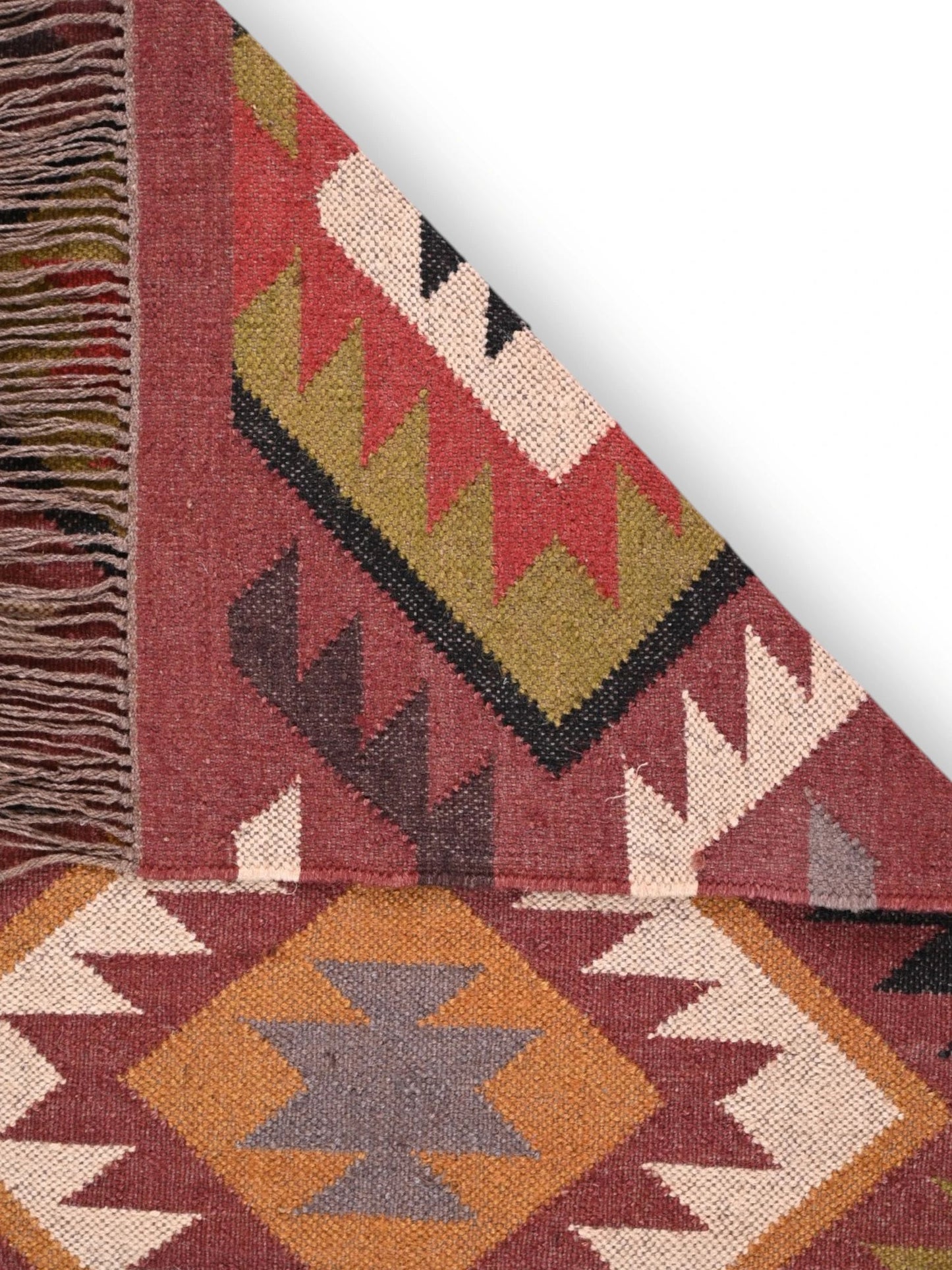 Detalle de alfombras kililm pasillo 75x240 multicolor necha a mano en fibras naturales